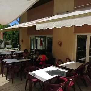 ** Hotel Le Pidanoux Frankreich